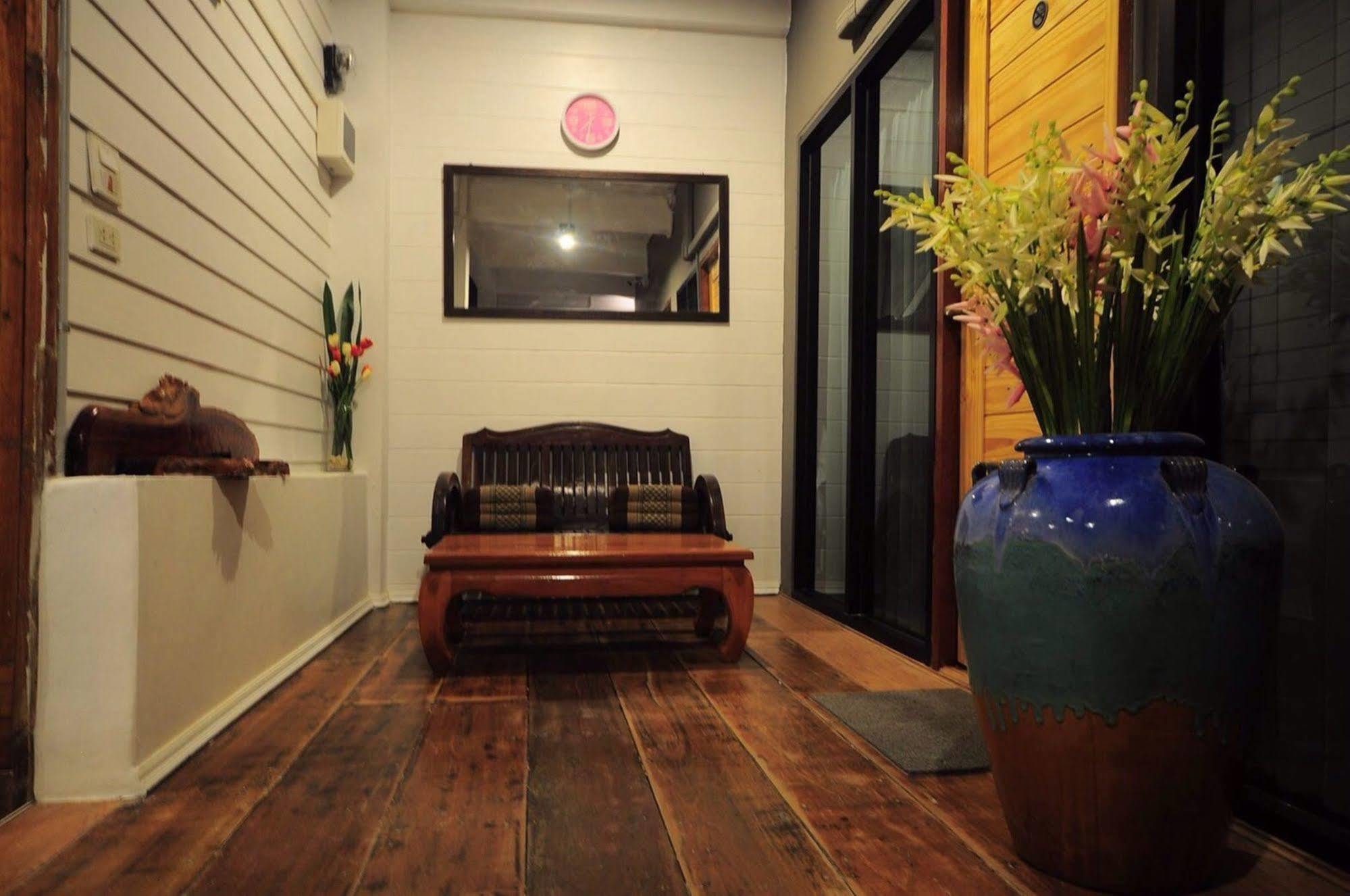 Baan Keang Chon Ayutthaya บ้านเคียงชล อยุธยา Exteriör bild